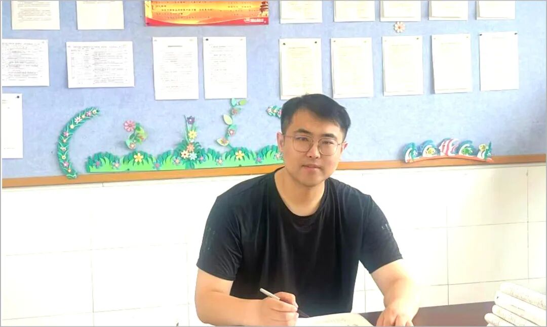 周敏奇.JPG