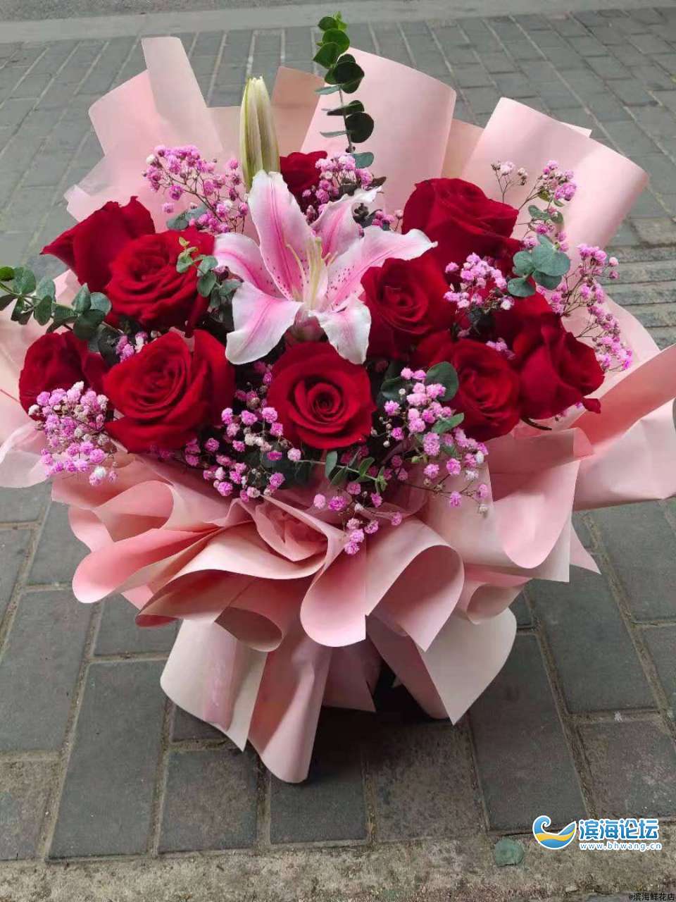 明天520情人节鲜花预订中